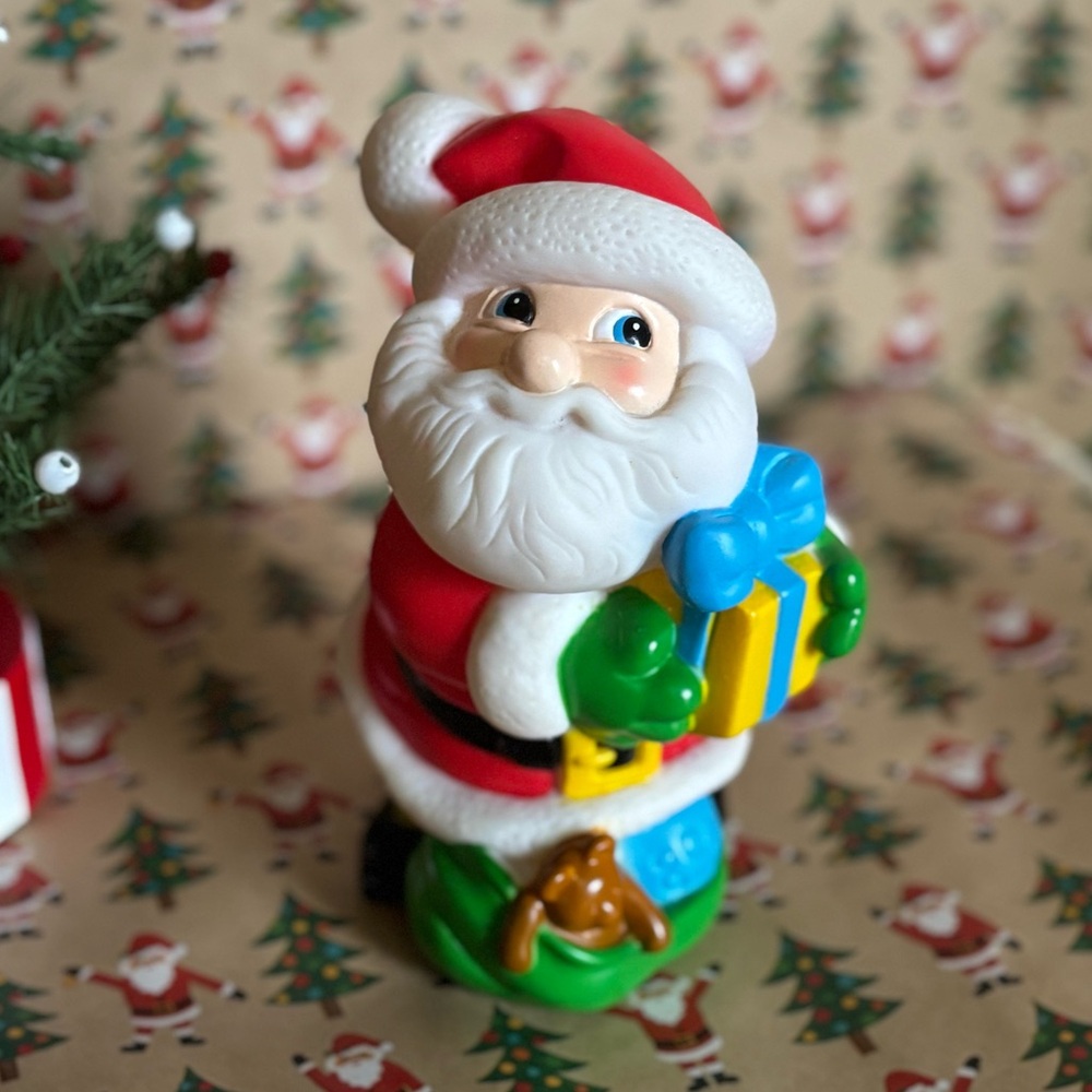 80's Santa Claus "Hug-Ems" Squeaky Dog Toy - 80's Christmas Kitsch Decor